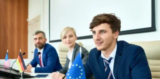 Perché l’Europa investe nel digitale Rappresentanti europei discutono perché l’Europa investe nel digitale